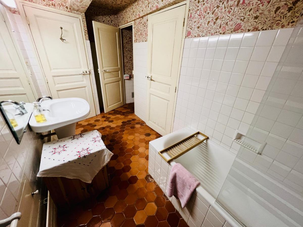 La Chambre Rose-Maison Searle A Tourtour Exterior photo